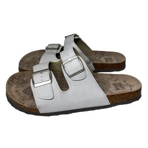 Muk Luks 2 Buckle Sandals Women’s 11 Faux Leather/Genuine Suede Insole Slides